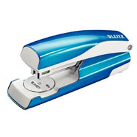 leitz nexxt wow half strip stapler 30 sheet blue