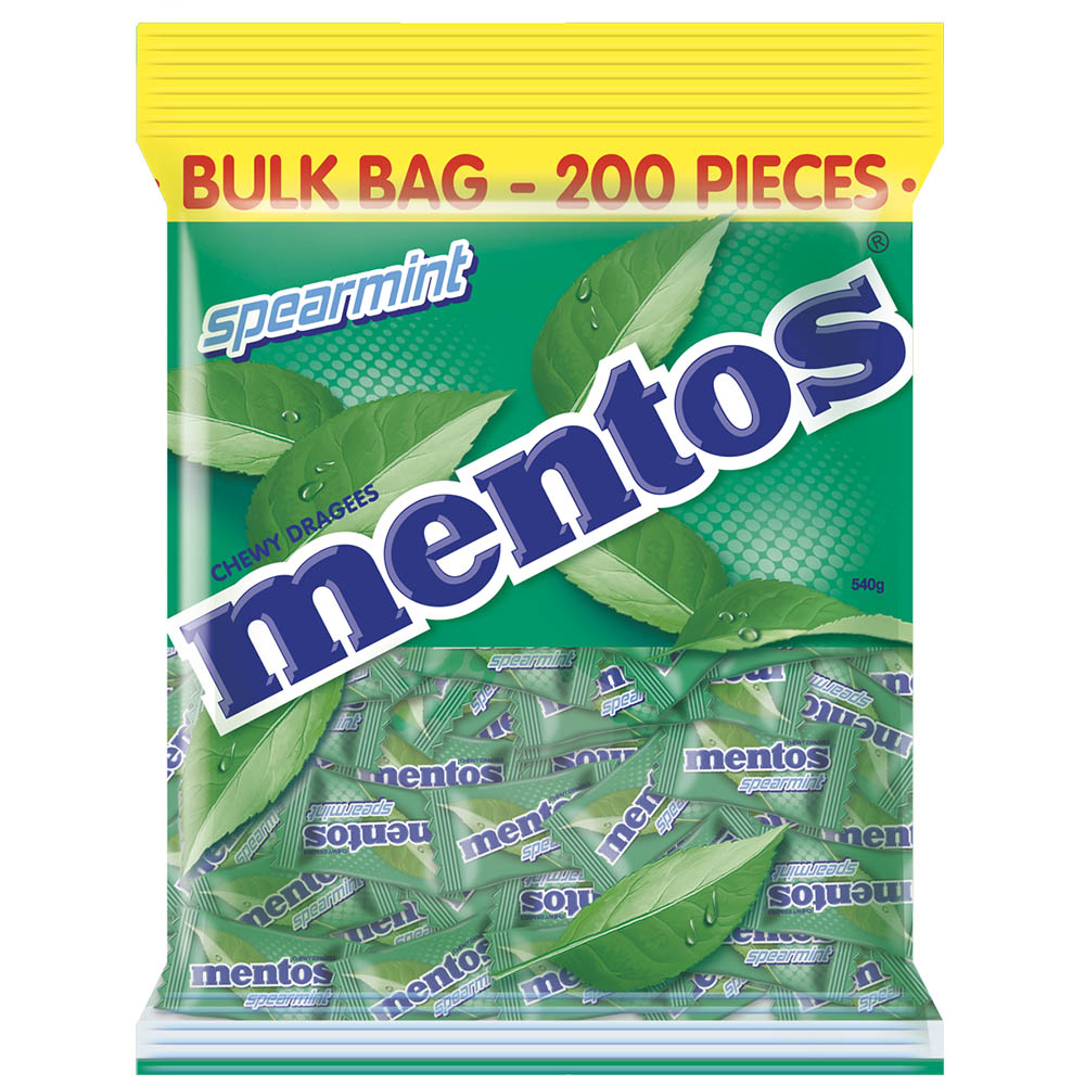 Image for MENTOS SPEARMINT PILLOW PACK 540G from Challenge Office Supplies